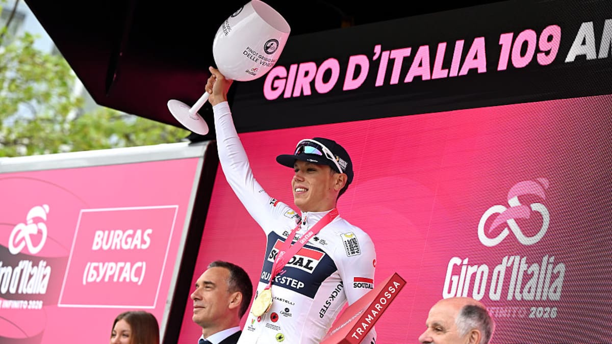 Así quedaron los colombianos en la clasificación general del Giro de Italia tras accidentada etapa 1