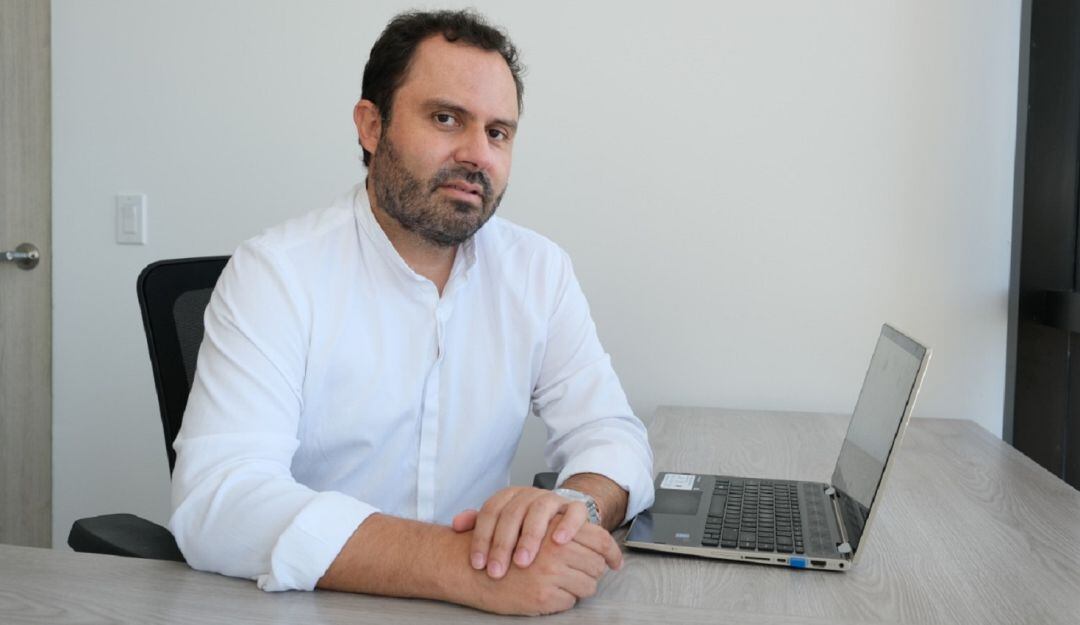 El abogado estuvo encargado de esta dependencia y se desempeñó como director administrativo de Control Urbano