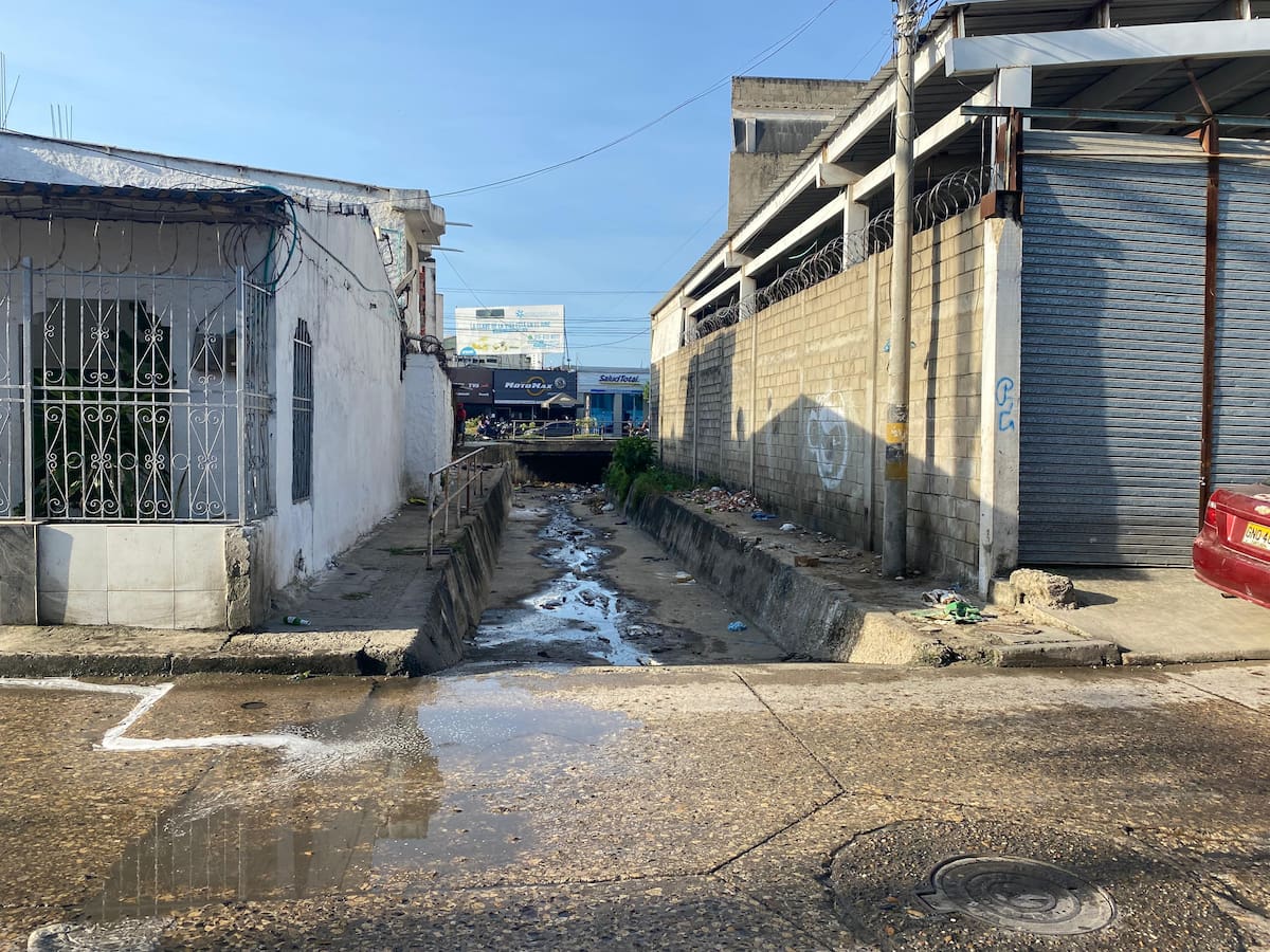 Vecinos de Lo Amador, en Cartagena, exigen renovar el alcantarillado debido a su antigüedad