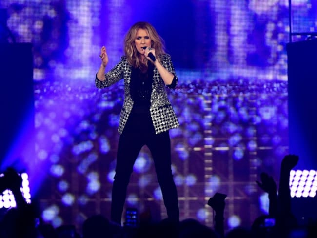 Problemas de salud obligan a Céline Dion a alejarse de los escenarios