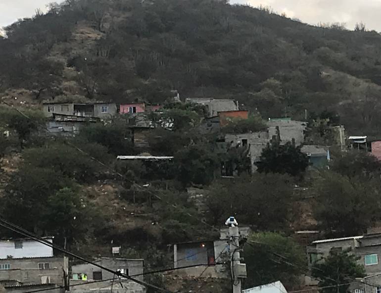 Invasión de cerros en Santa Marta. /FOTO CARACOL RADIO