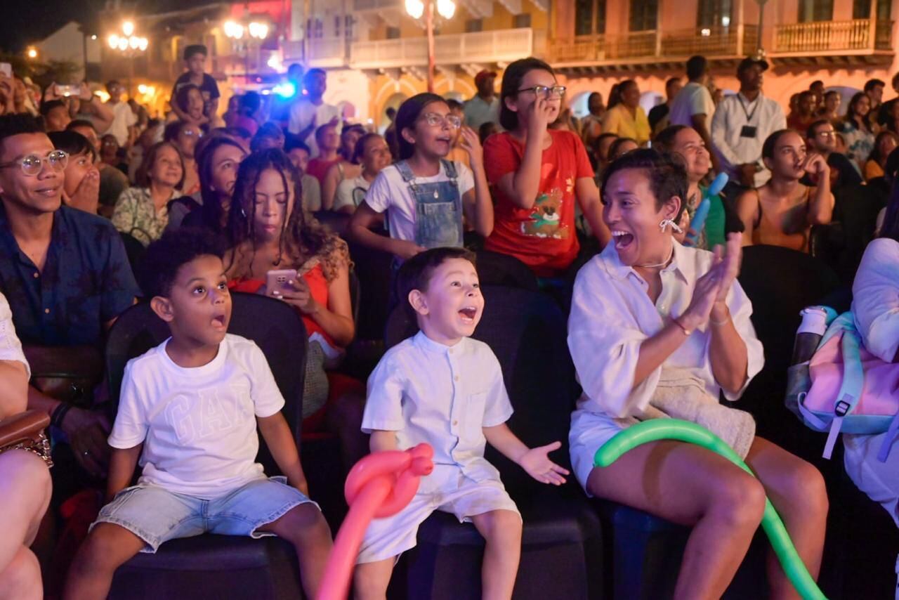 Arrancó Vive tu Plaza y los niños y sus familias fueron los protagonistas