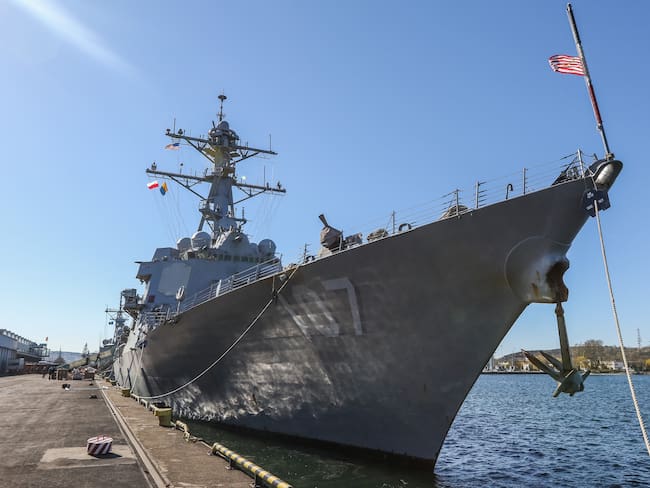 Buque de guerra estadounidense llega a Trinidad y Tobago: está a solo 10 kilómetros de Venezuela