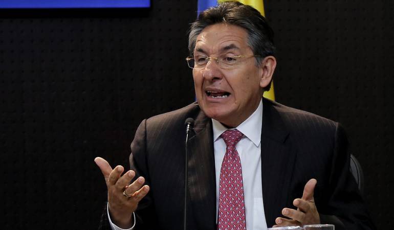 Nestor Humberto Martinez 