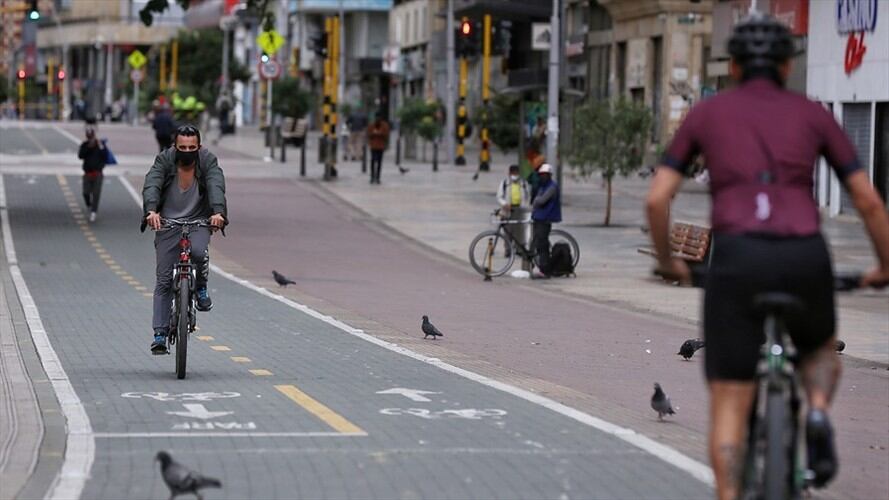 Veníamos de un incremento de ocupación de UCI de casi 2% diario, pero ayer se estabilizó (...) el número de nuevos contagios al menos estuvo controlado: Luis Ernesto Gómez. Foto: Colprensa / CAMILA DÍAZ