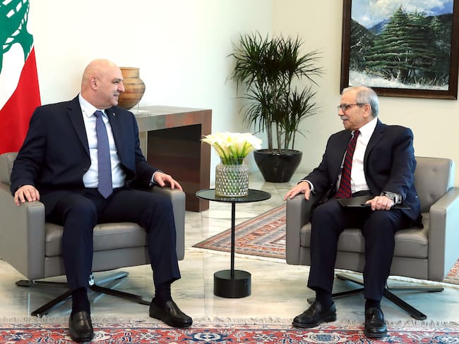 BAABDA (Lebanon), 08/02/2025.- A handout photo made available by the Lebanese Presidencys press office shows Lebanese President Joseph Aoun (L) meeting with Prime Minister-designate Nawaf Salam.