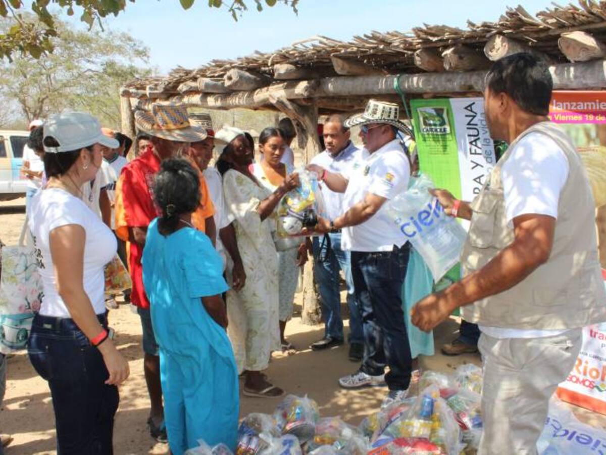Cardique recorre la Guajira para conocer situación de la fuerte sequía