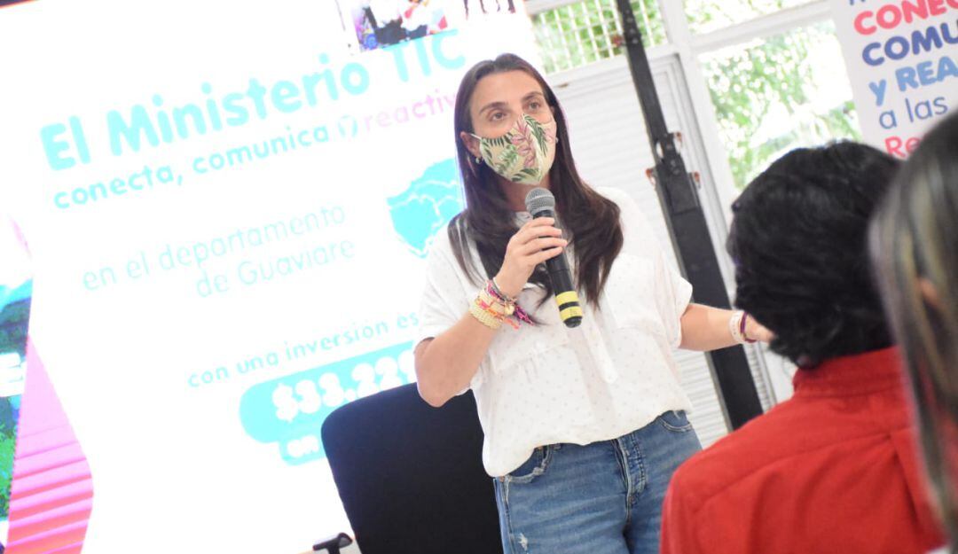 La ministra enfrentó un debate en el Congreso