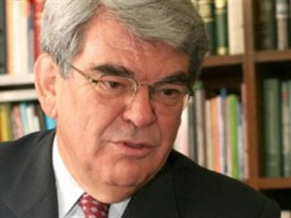 Corte emitirá concepto sobre referendo reeleccionista antes del cumplimiento de términos