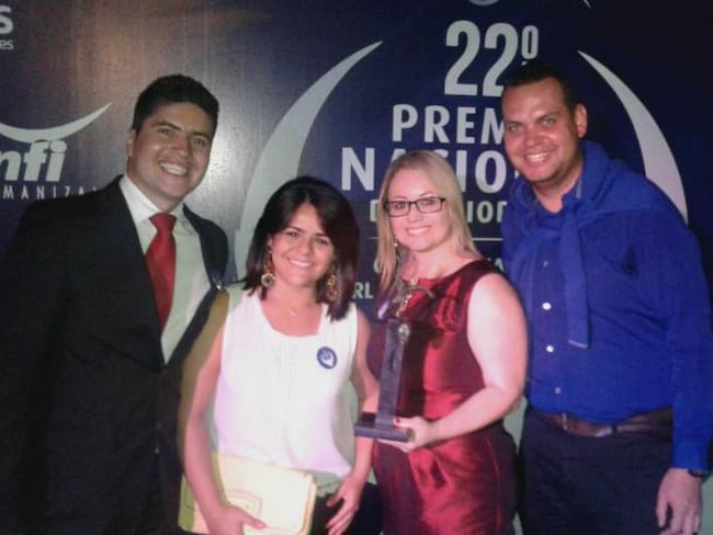 Caracol Radio Manizales ganó una estatuilla en los premios Orlando Sierra