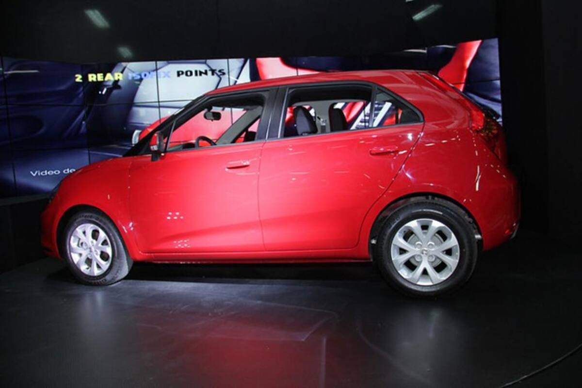 Los amantes de los automóviles se dan cita en Corferias donde se exhiben más de 1000 vehículos con  modelos recientes de las más reconocidas marcas de automóviles a nivel mundial.