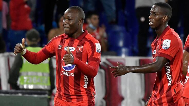 Emerson Batalla: "Quería seguir en el proyecto y ayudando al profe Osorio"