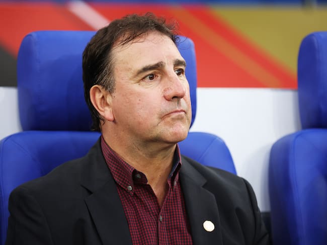 GELSENKIRCHEN, GERMANY - JUNE 20: Nestor Lorenzo head coach of Colombia during the international friendly match between Germany and Colombia at Veltins-Arena on June 20, 2023 in Gelsenkirchen, Germany. (Photo by Alex Grimm/Getty Images)