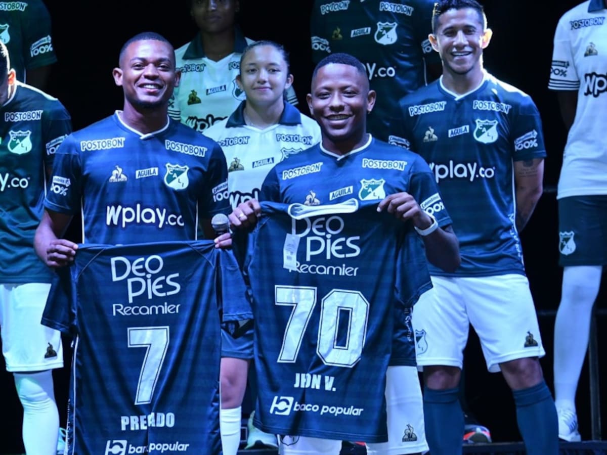 Deportivo Cali presentó su nueva camiseta recordando a los ídolos