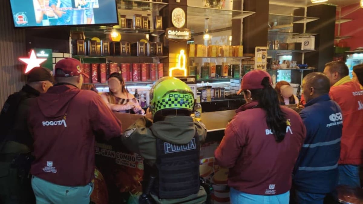 Ocho bares suspendidos y más de una docena de botellas de licor adulterado incautadas tras operativo
