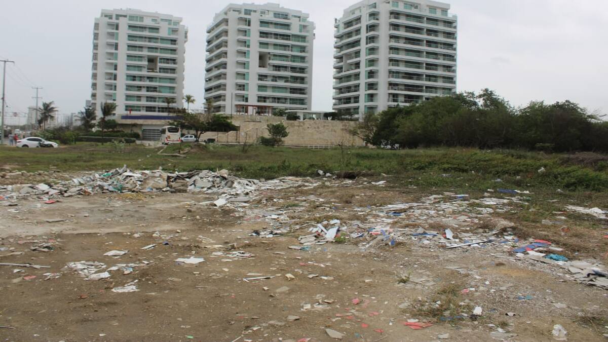 Alcaldía local uno de Cartagena alertó a dueños de lotes en presunto abandono