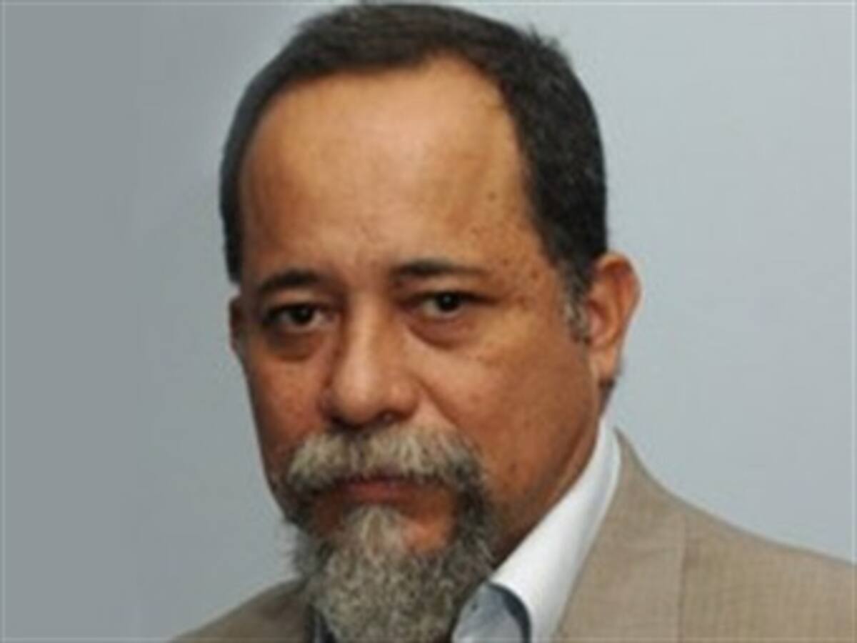 Interpol expide circular azul contra el diputado venezolano Amilkar Figueroa por la Farcpolítica