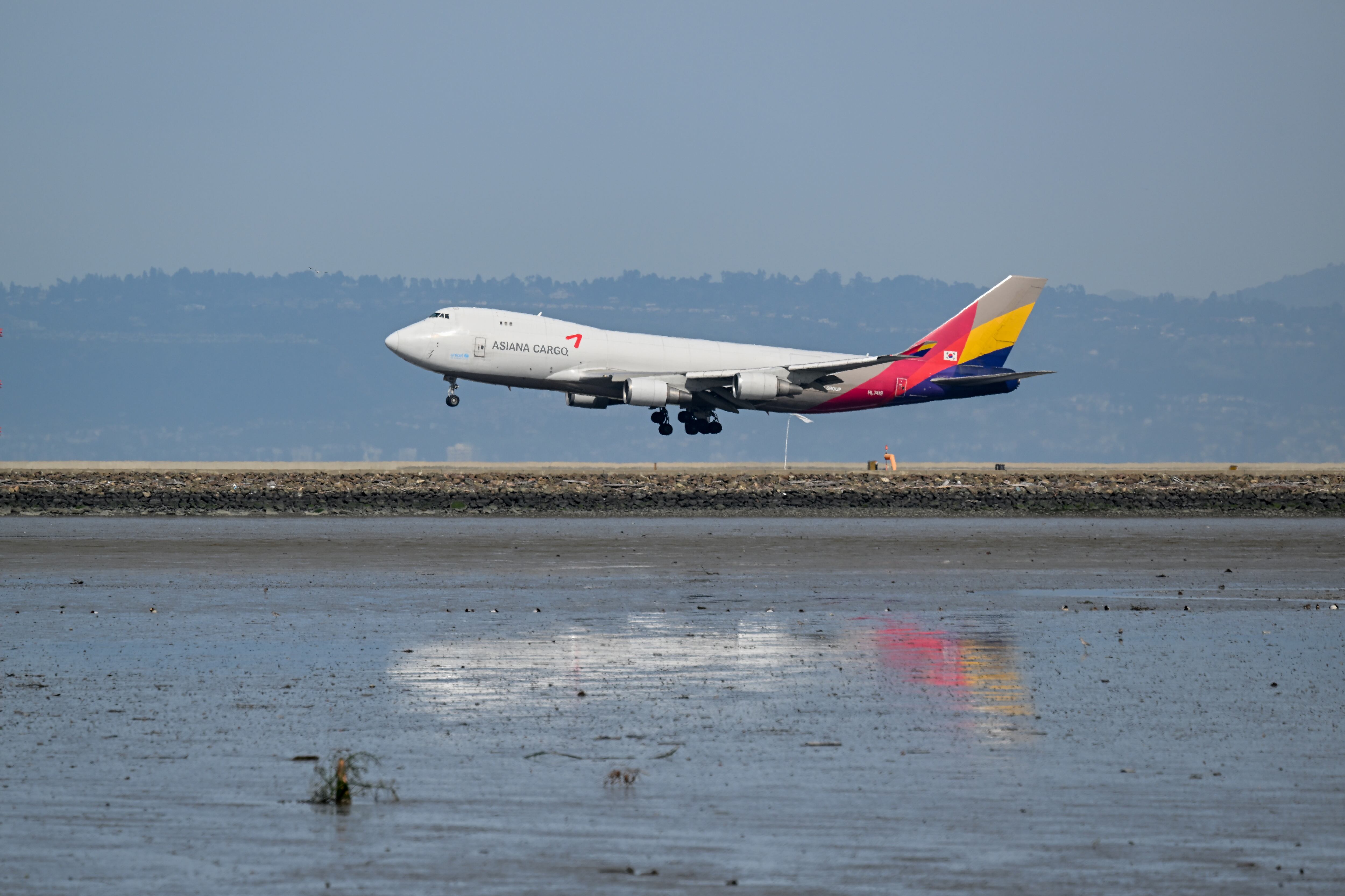 Avión de la aerolínea Asiana. 
(Foto: Tayfun Coskun/Anadolu Agency via Getty Images)