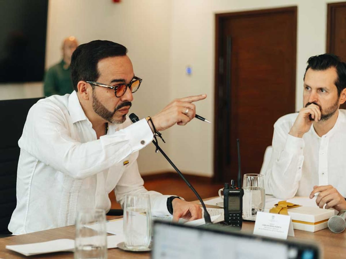 Abelardo de la Espriella pedirá apoyo a Medellín para auditoría forense al pasado gobierno