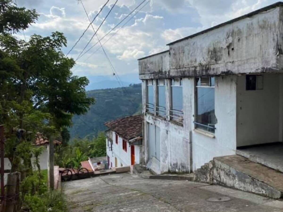 Recuperaron predio en La Merced, Caldas avaluado en más de 700 millones