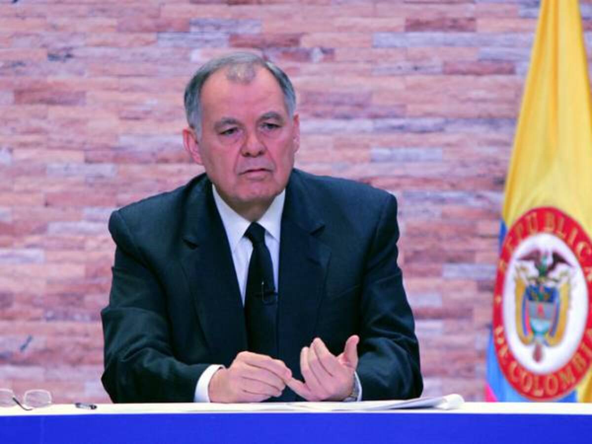 Nuevo choque entre el Procurador General y el Senador Iván Cepeda