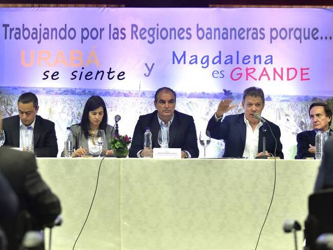 Santos advirtió que incautará el dinero que las Farc tiene escondido
