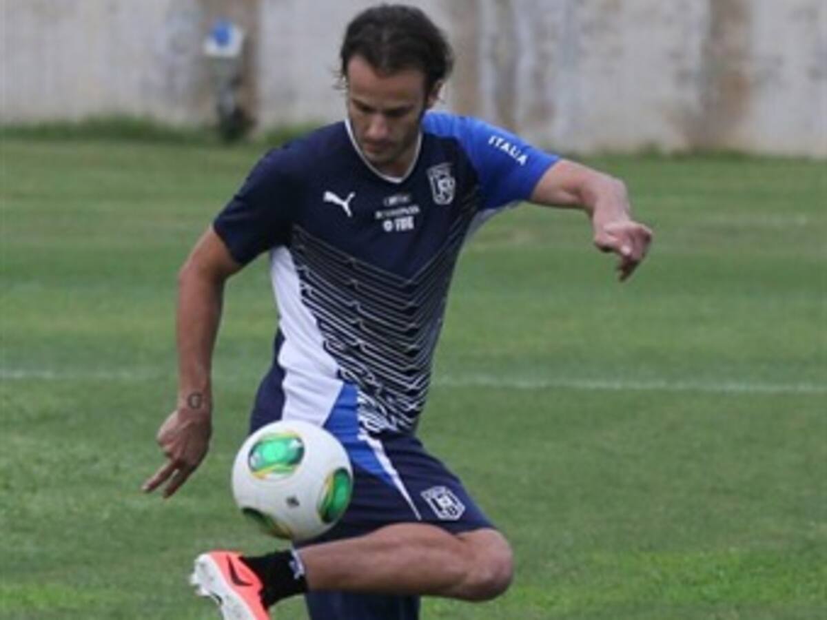 Gilardino comandará el ataque italiano ante la ausencia de Balotelli