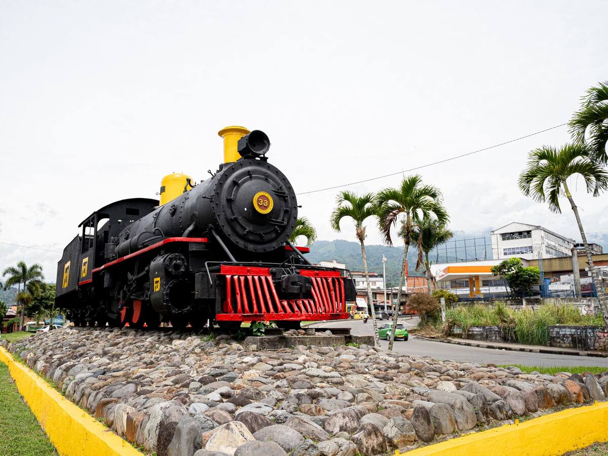Transforman la glorieta de la calle 19: un nuevo ícono urbano para Ibagué