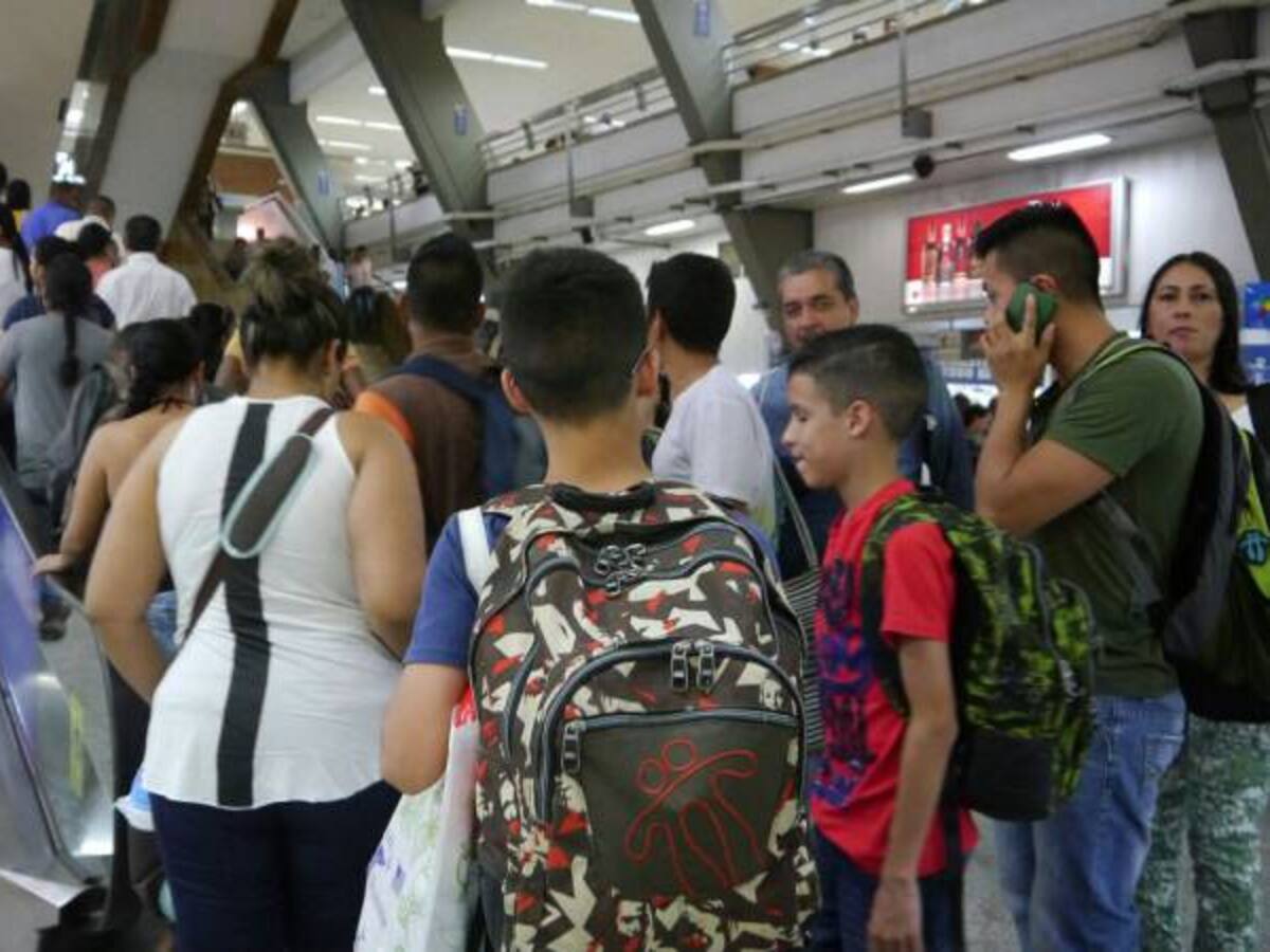 Por paro de pilotos de Avianca, aumentan los pasajeros por la terminal de buses de Cali