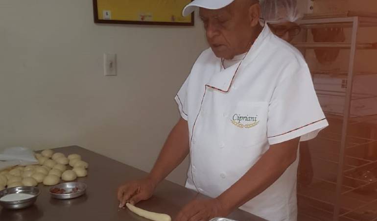 Felix: "Estamos volviendo al pan artesanal"