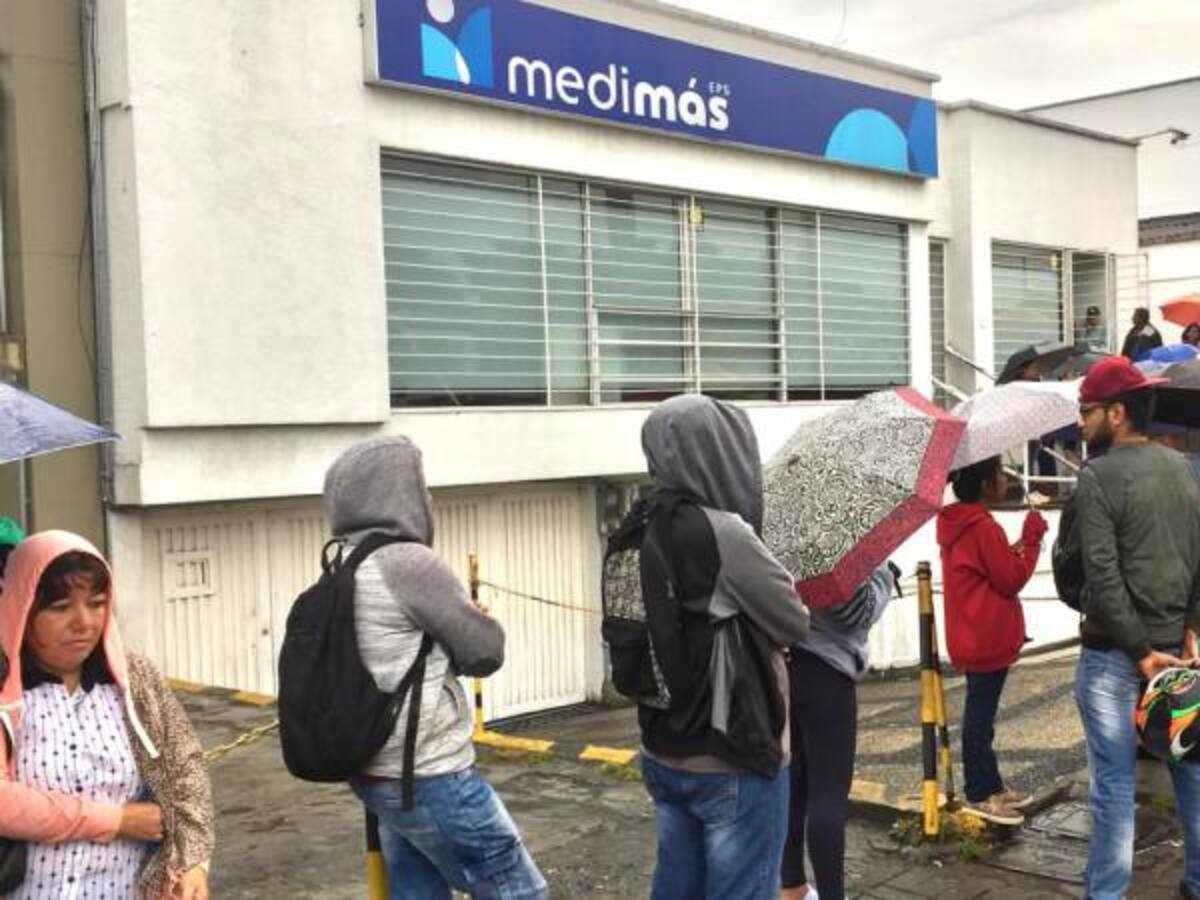 Como un baldado de agua fría cayó la noticia entre los usuarios de Medimás