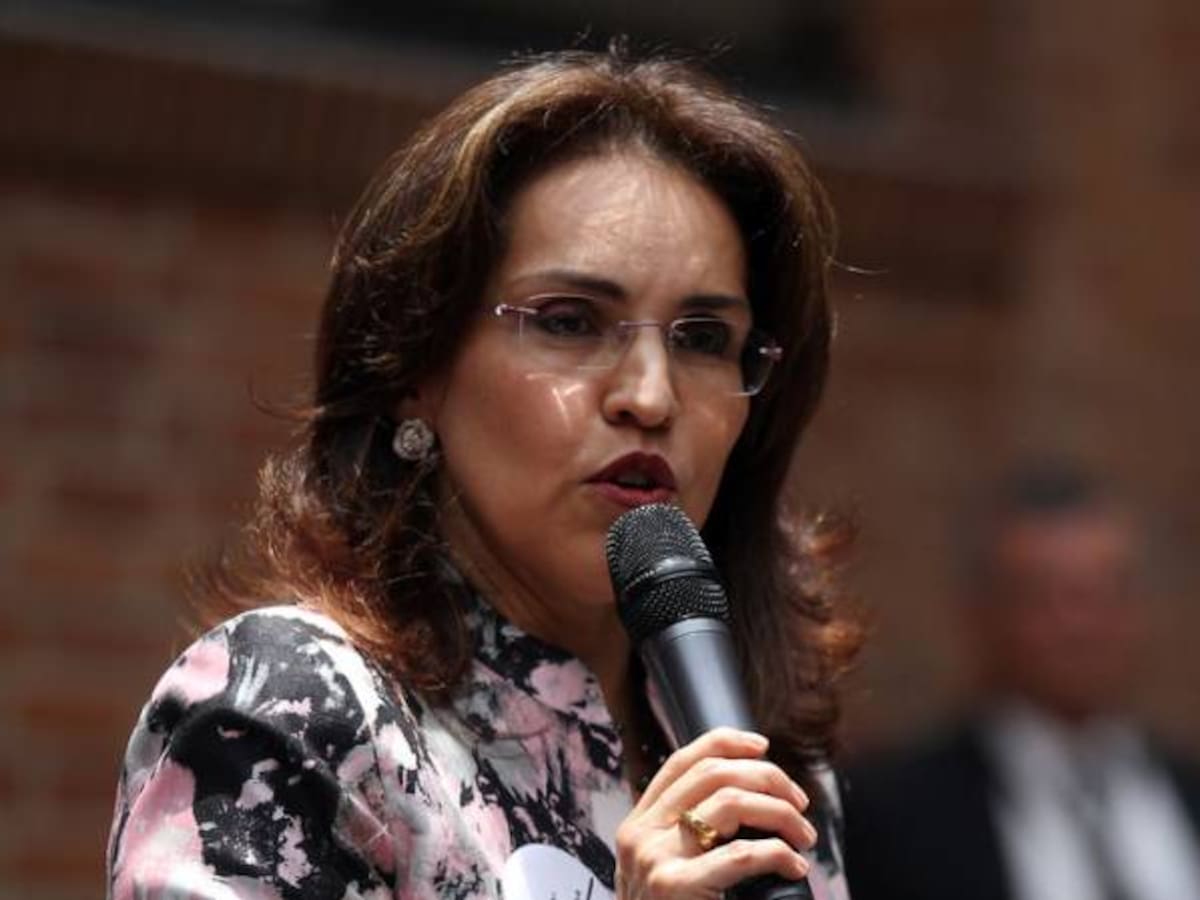 Viviane Morales: A Petro no le gusta el régimen constitucional, va por una cosa diferente