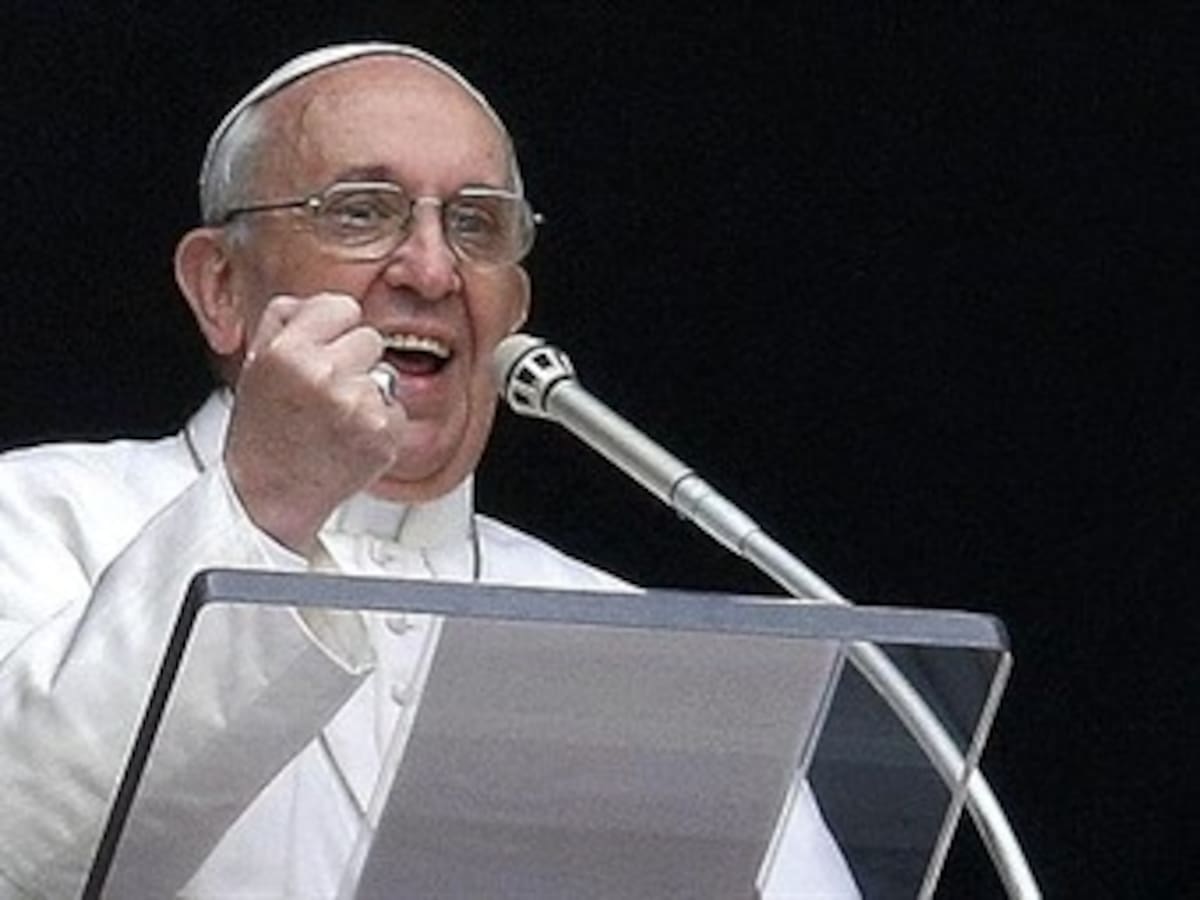 Francisco dice que la Iglesia está formada por pecadores, entre ellos, los papas