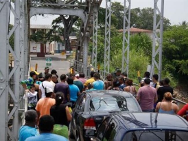 Crisis de Venezuela se refleja en la frontera
