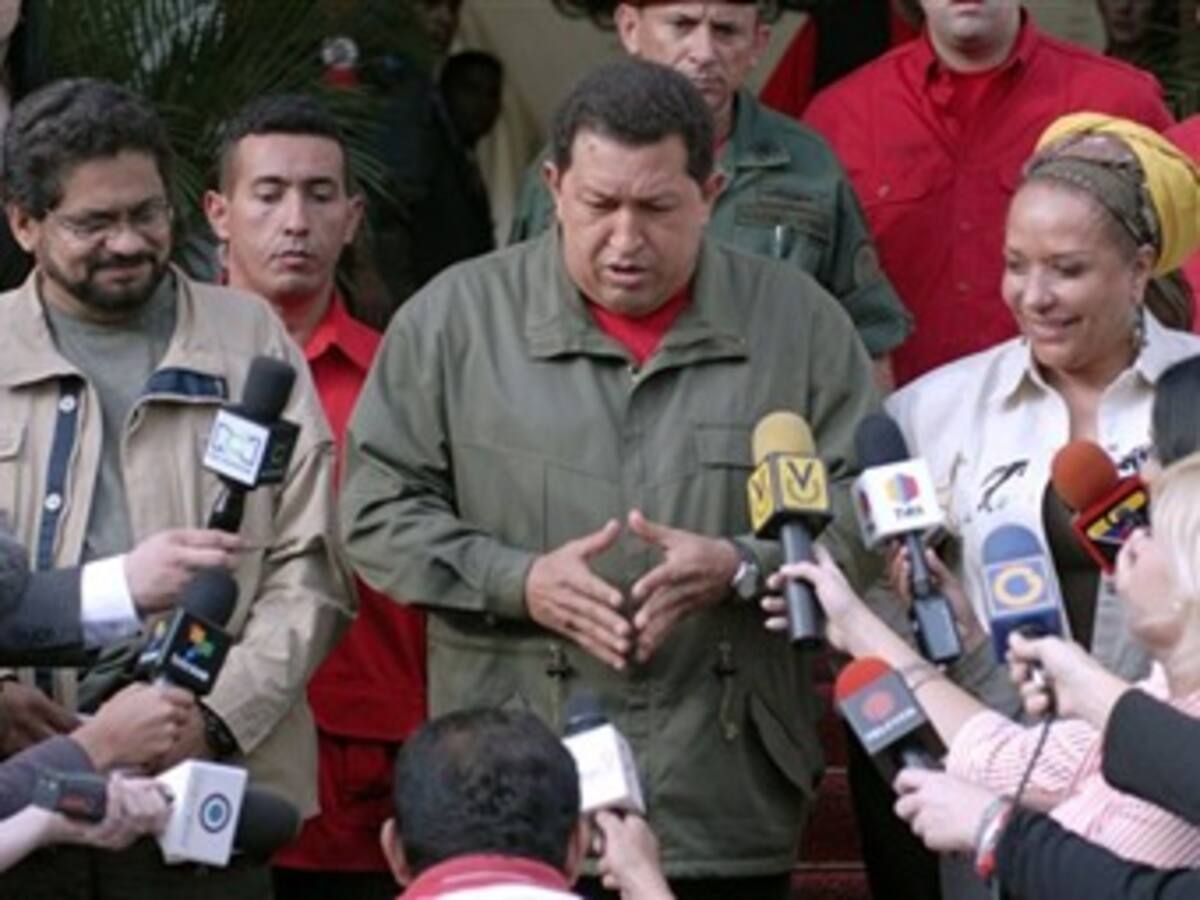 Controversia política venezolana se refleja en Colombia con posiciones encontradas