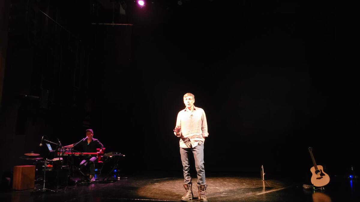 Mario Duarte, en el teatro, relata su vida