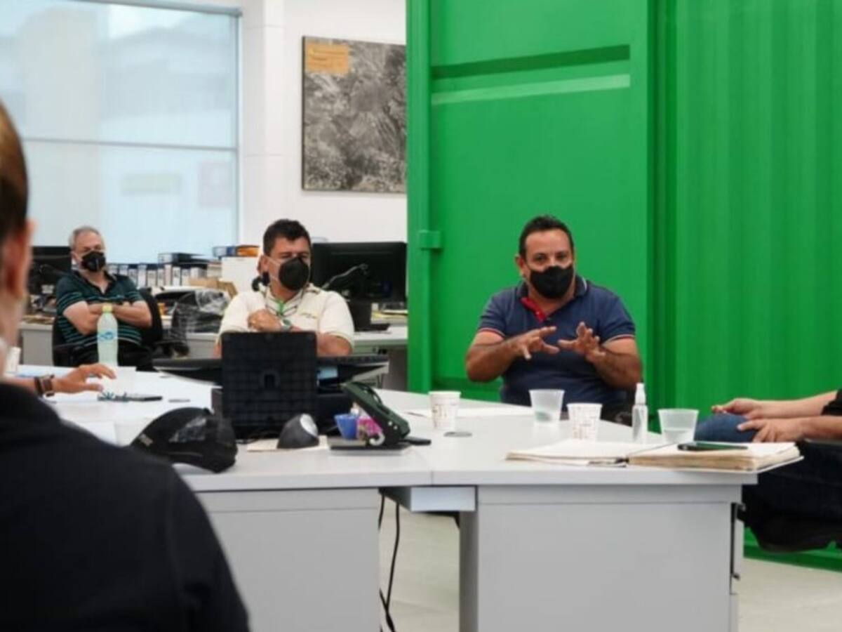 Motociclistas deberán inscribir a personas que transporten