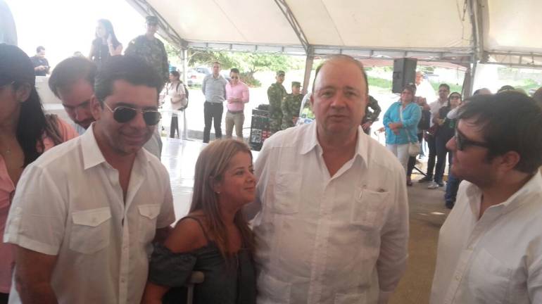 Firma de convenio de traslado del Batallón Paraíso.