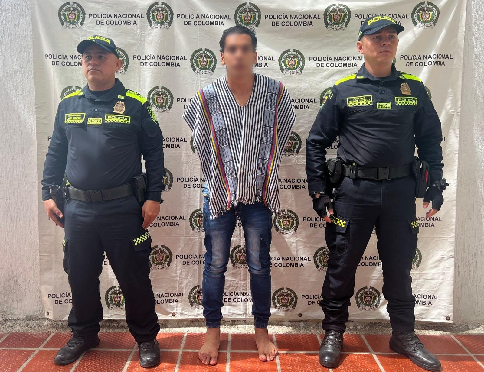 El capturado registra anotaciones judiciales  por delitos de lesiones personales, violencia intrafamiliar. Foto Policía Metropolitana.