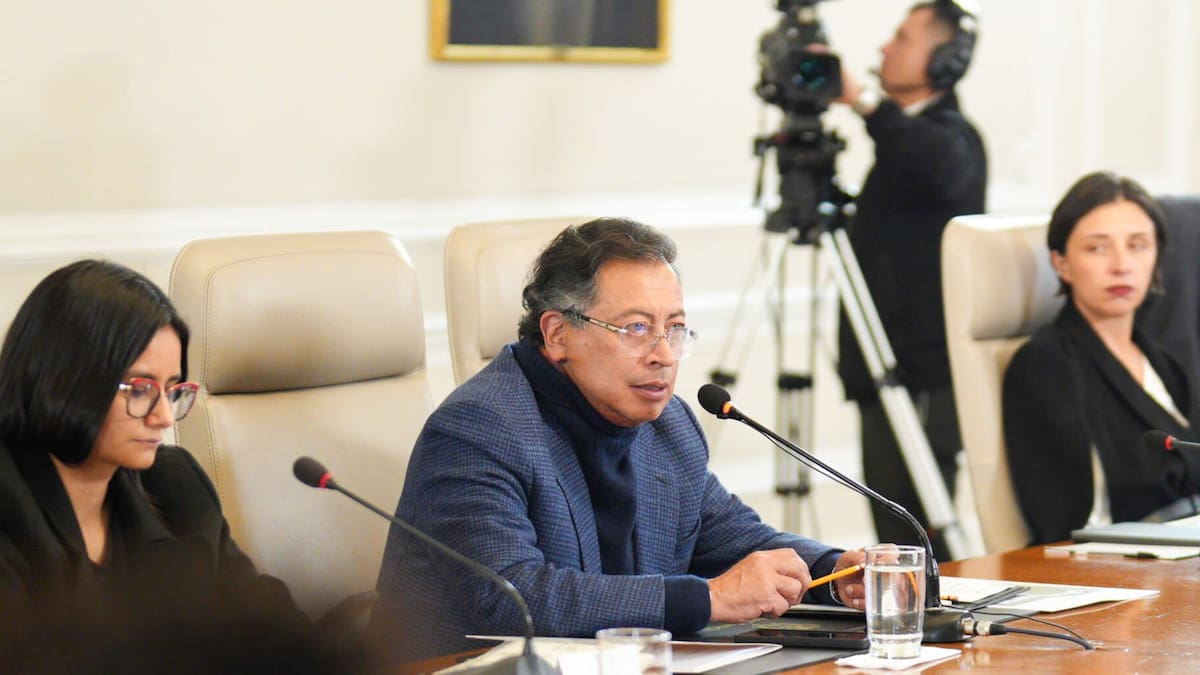 Lo de anoche, ¿fue alocución presidencial o consejo de ministros?