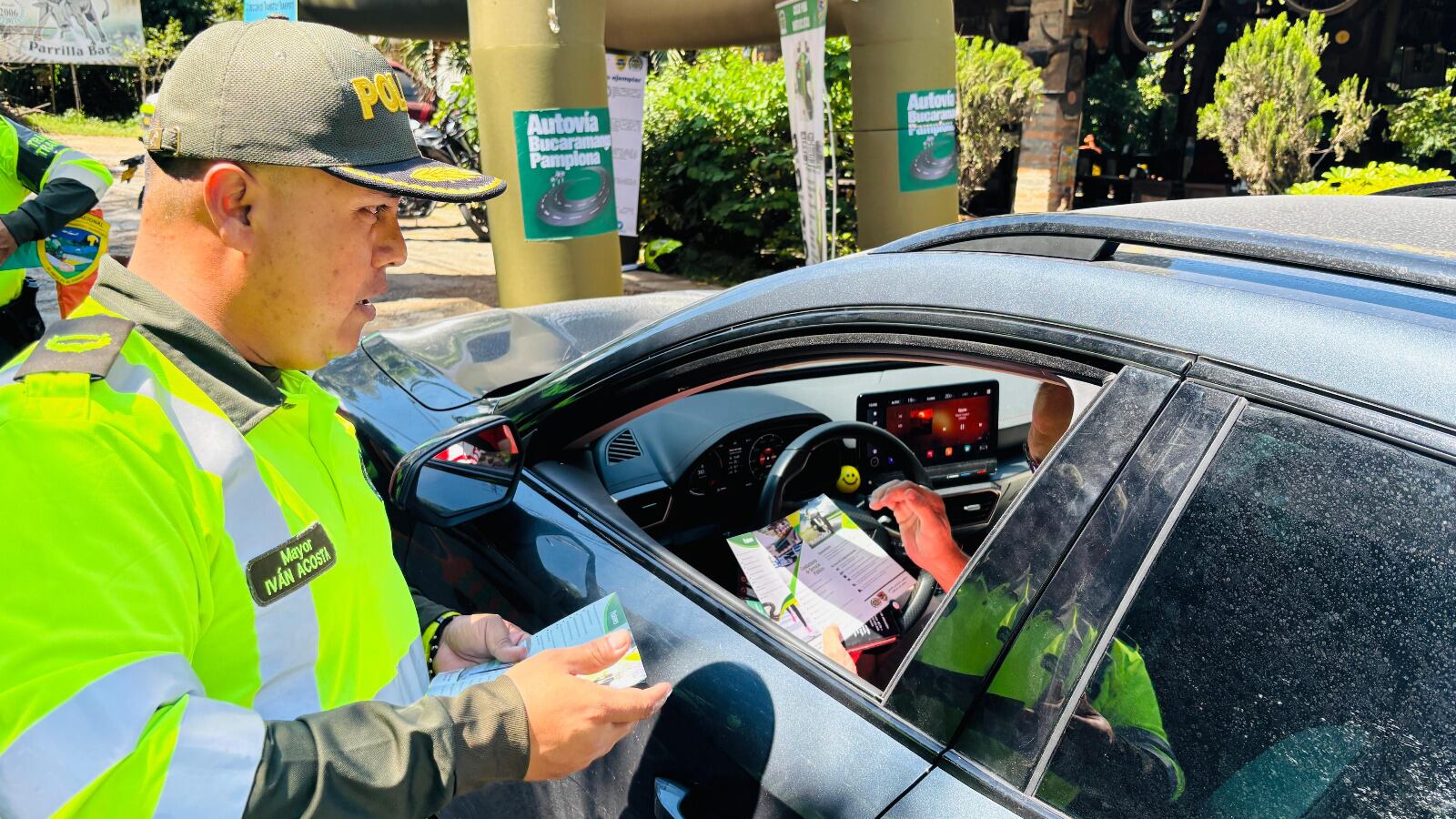 Cerca de 180.000 vehículos se movilizarán por Santander durante la semana de receso escolar. Foto: Departamento de Policía Santander.