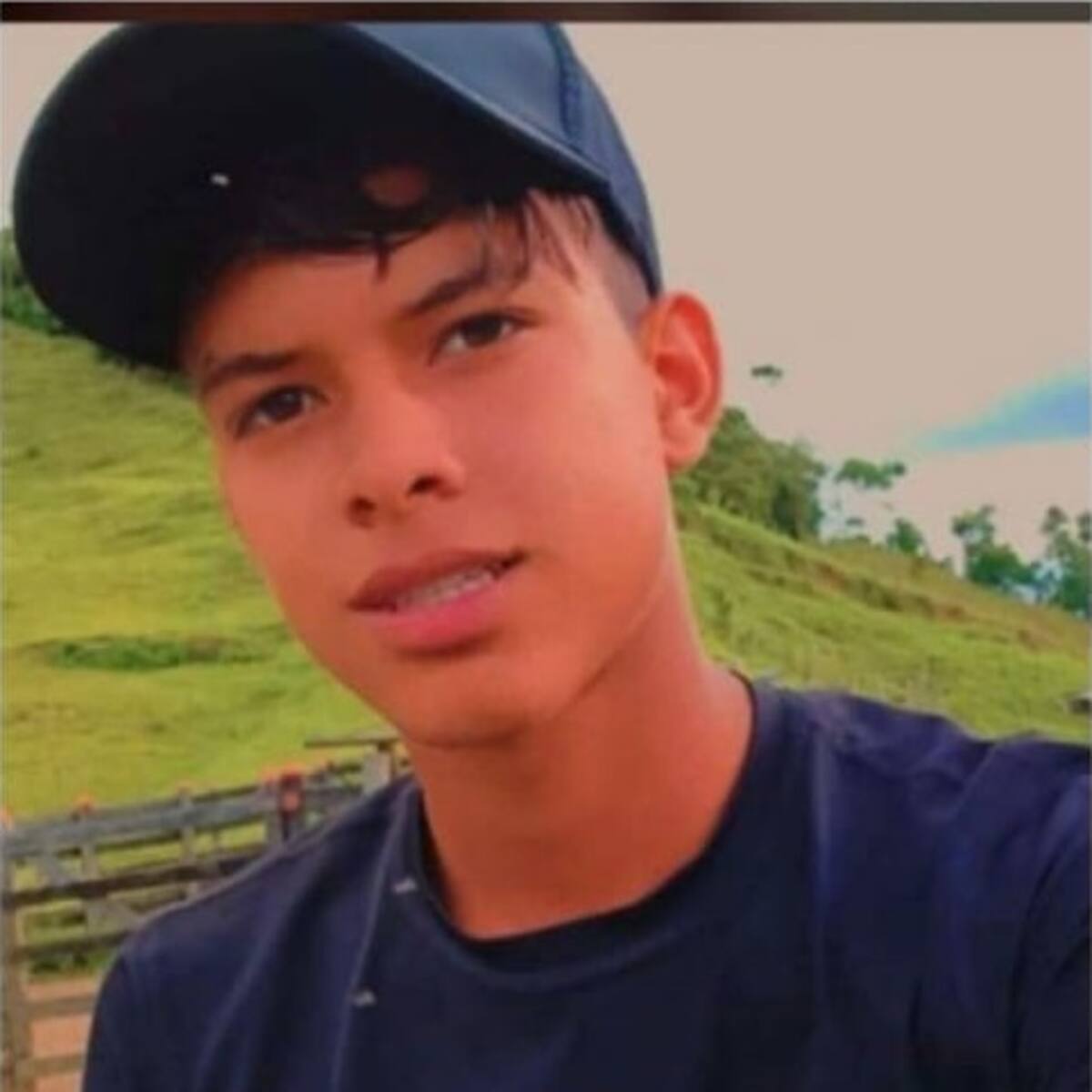 Buscan a joven que cayó al río Cauca en Briceño cuando viajaba en una garrucha