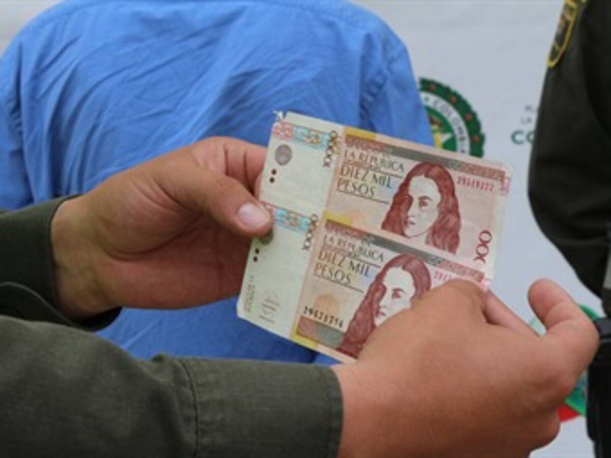 En Caldas un conductor fue detenido por ofrecerle 20.000 pesos a la Policía