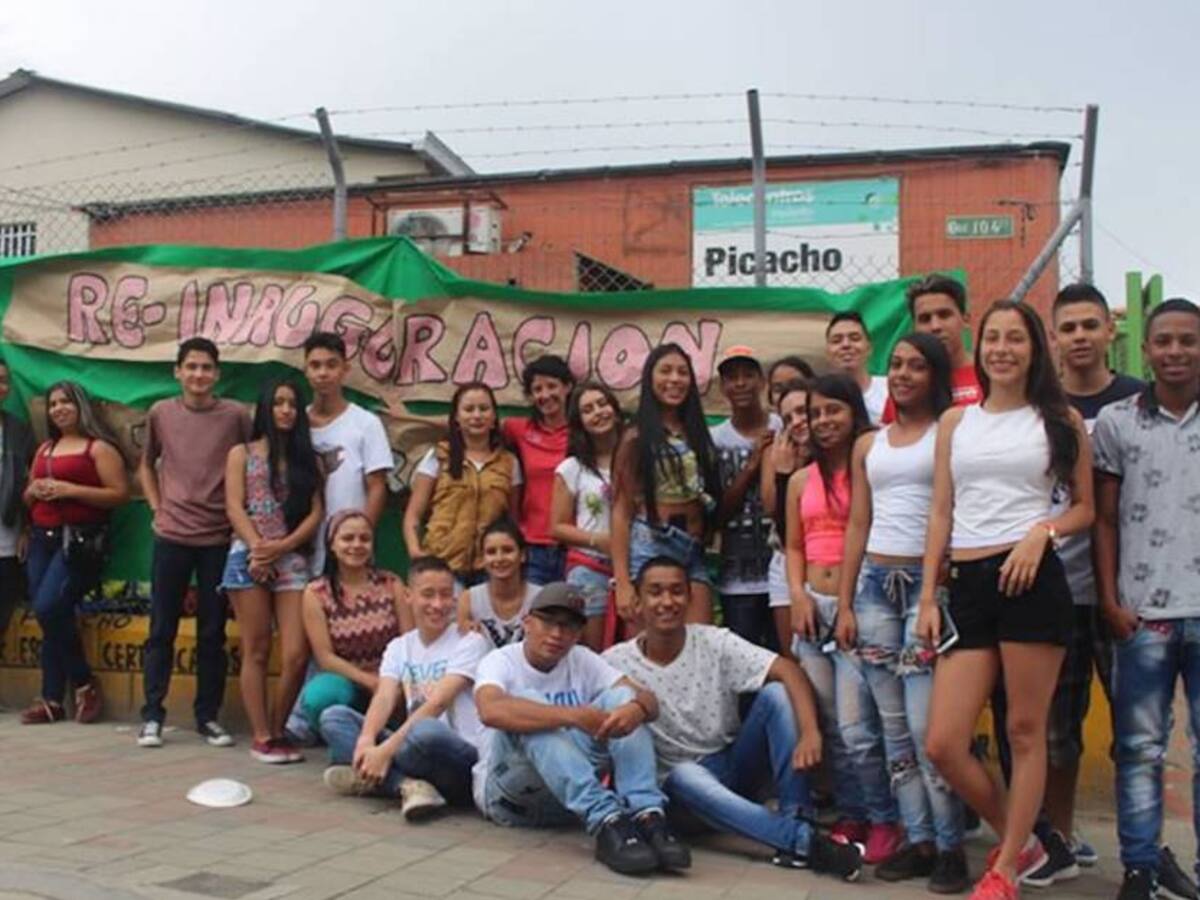 La Alcaldía nos está amarrando las manos para el trabajo social: Picacho con Futuro