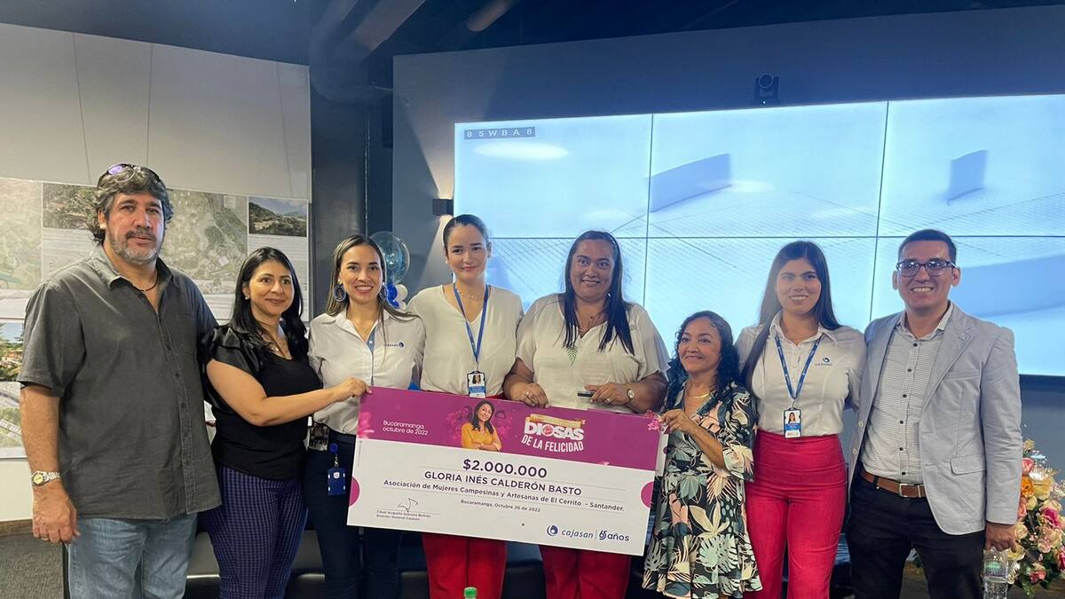Gloria Inés Calderón, Mujer Cajasan 2022