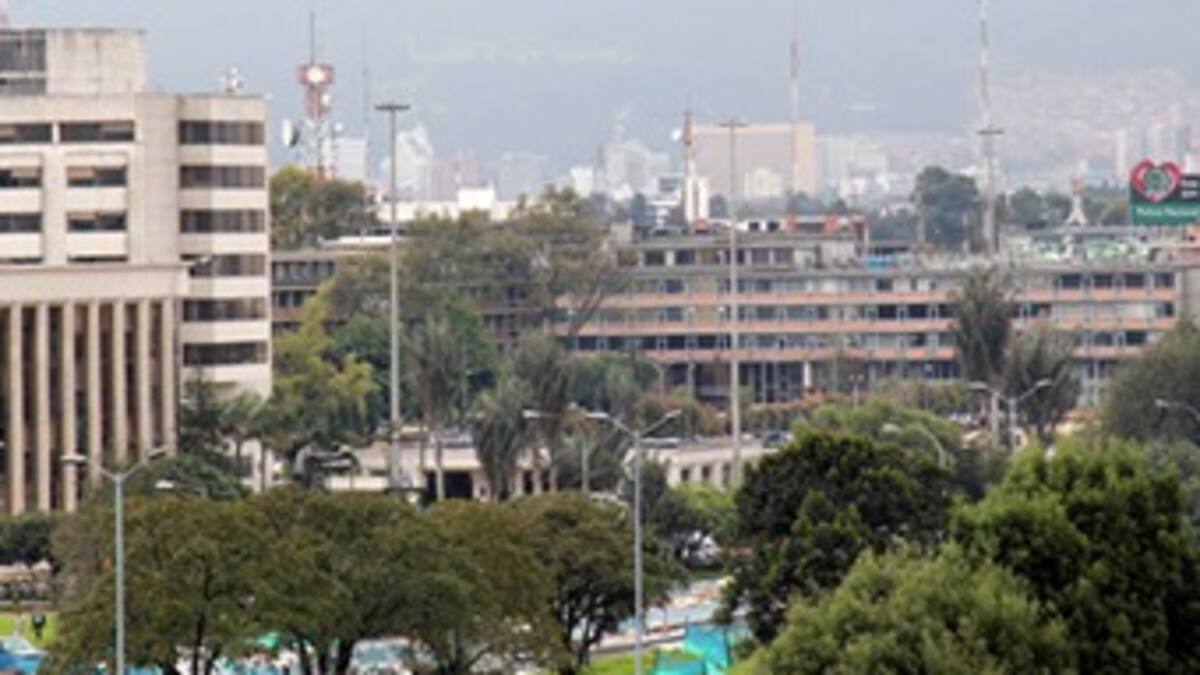 Incoder y Mindefensa deberán devolver espacio público ocupado con parqueaderos