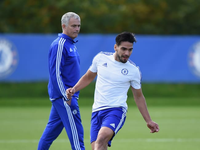 Falcao entrenando bajo las órdenes de José Mourinho. (Photo by Darren Walsh/Chelsea FC via Getty Images)