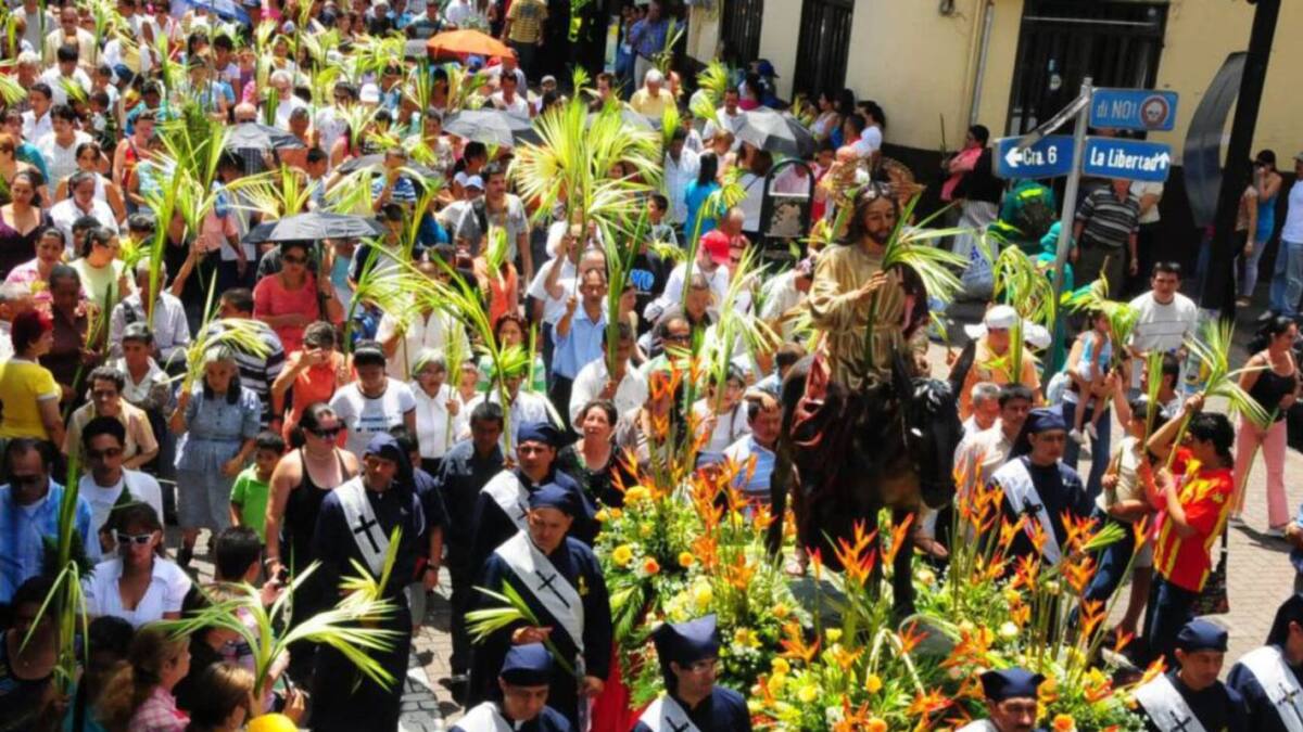 Celebraciones de Semana Santa son transmitidas por Facebook