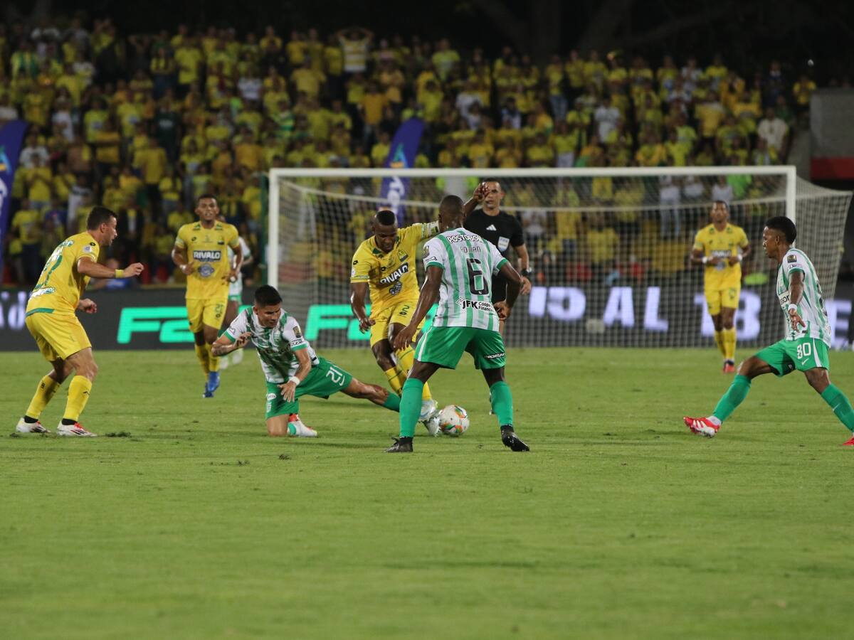 Copa Libertadores 2025: Así le irá a Atlético Nacional y Bucaramanga en el torneo, según la IA