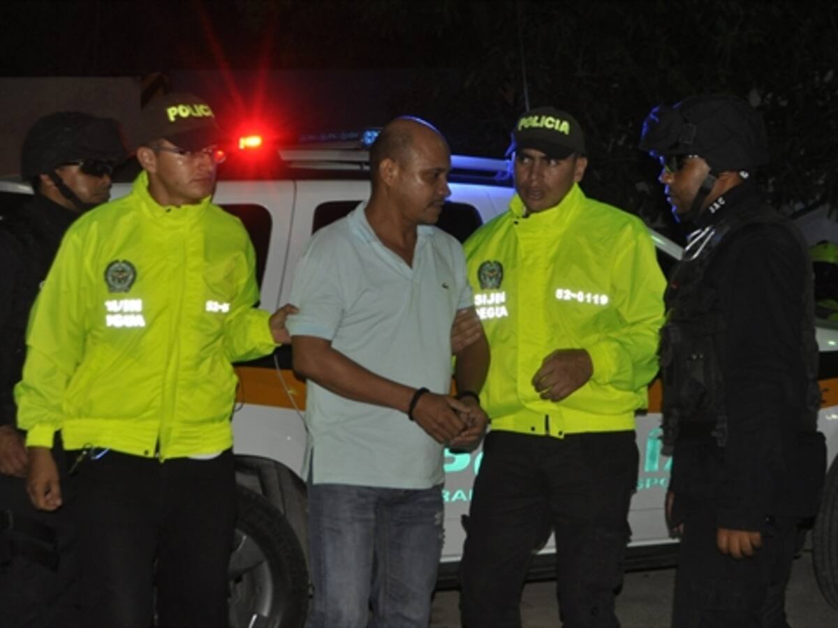 Juez envió a la cárcel al dueño del bus en que murieron quemados 33 niños